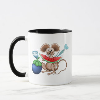 Mr. Rat enjoying his meal in the garbage restauran Mok