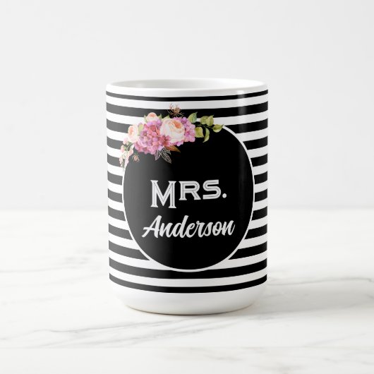 Mrs Achternaam Achternaam Black White Stripes Flow Koffiemok (Center)