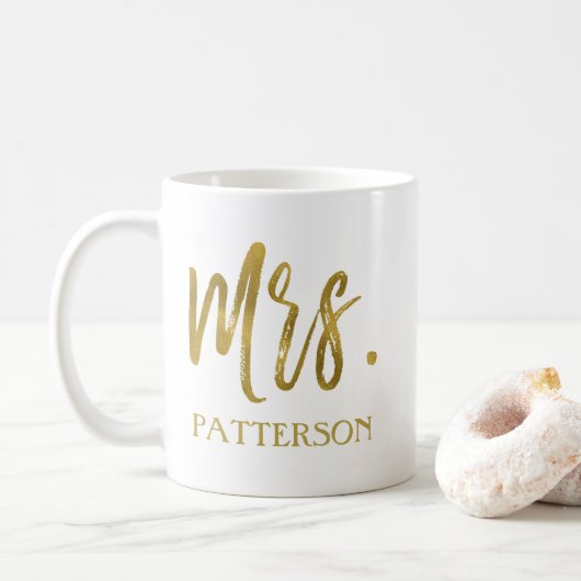 Mrs. achternaam Gold Foil Wedding Coffee Cup Koffiemok (Met donut)