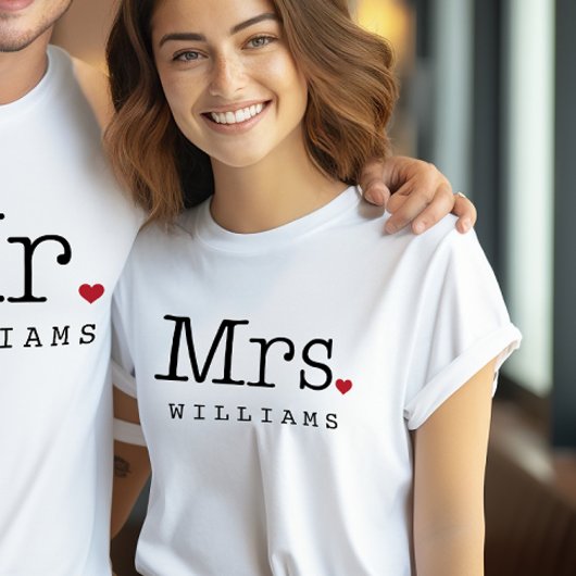 Mrs Achternaam Hart Trouw Monogram Tri-Blend Shirt