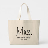 Mrs Black Modern Script Custom Wedding Pas getrouw Grote Tote Bag (Achterkant)