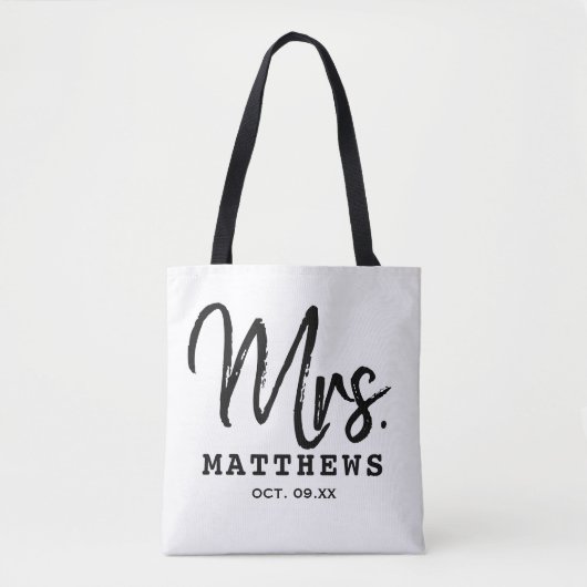 Mrs Black Modern Script Custom Wedding Pas getrouw Tote Bag (Voorkant)
