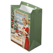 Mrs Claus Holiday Baking Delight Medium Cadeauzakje (Voorkant Gekanteld)