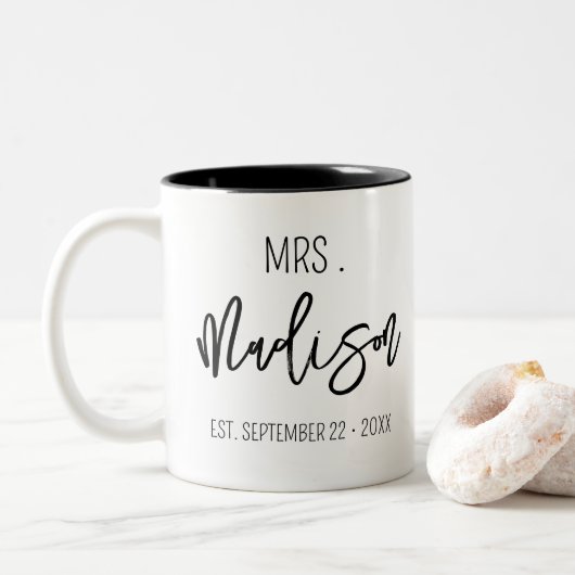 MRS Custom Naam Trouwdatum Gepersonaliseerde bruil Tweekleurige Koffiemok (Met donut)