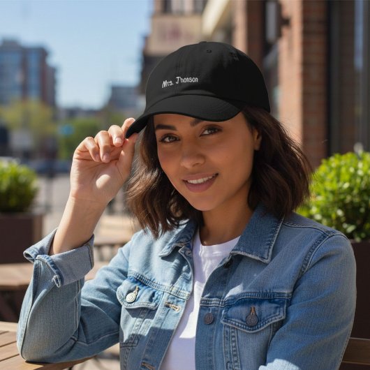 Mrs Custom Name bride gift Honeymoon Gift Geborduurde Pet