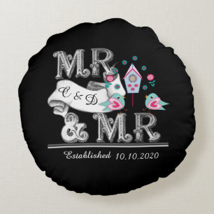 Mrs. en Mrs. Personalized Gay Wedding Gift Rond Kussen