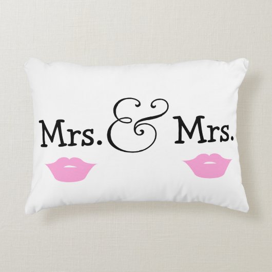Mrs. en Mrs. Two Brides Lips Wedding Gift Accent Kussen (Voorkant)
