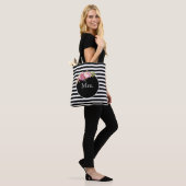 Mrs. met Black & White Stripes en Flowers Tote Bag (Op model)