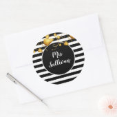 Mrs. met zwarte & witte stripes Gold Leaves Ronde Sticker (Envelop)