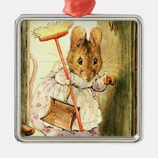 “Mrs Mouse veegt het poppenhuis” door Beatrix Pott Metalen Ornament (Voorkant)