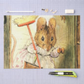 “Mrs Mouse veegt het poppenhuis” door Beatrix Pott Tissuepapier (Craft)