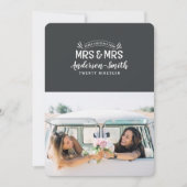 Mrs. & Mrs. Christmas huwelijksaankondiging Feestdagenkaart (Voorkant)