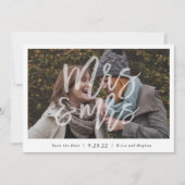 "Mrs. & Mrs." De foto bewaart de Datum Save The Date (Voorkant)