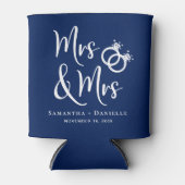 Mrs & Mrs Lesbisch Marine Blauw Huwelijksgunst Blikjeskoeler (Voorkant)