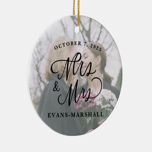 Mrs & Mrs Pas getrouwd Getrouwd Foto Keramisch Ornament (Rechts)