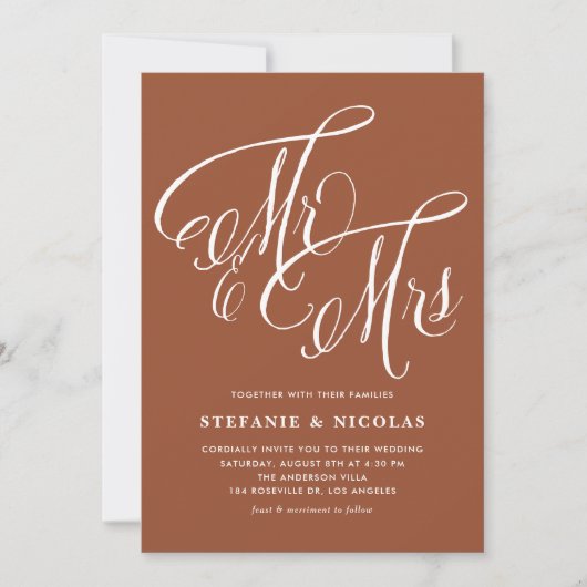 Mrs & Mrs Rustic Script Terracotta QR Code Wedding Kaart (Voorkant)
