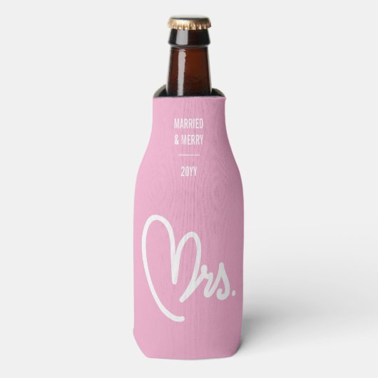 Mrs Pas getrouwd Custom Text Pink Bottle Cooler (Fles Voorkant)