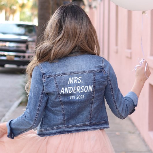 Mrs Proud Vrouw met vastgestelde datum Denim Jacket