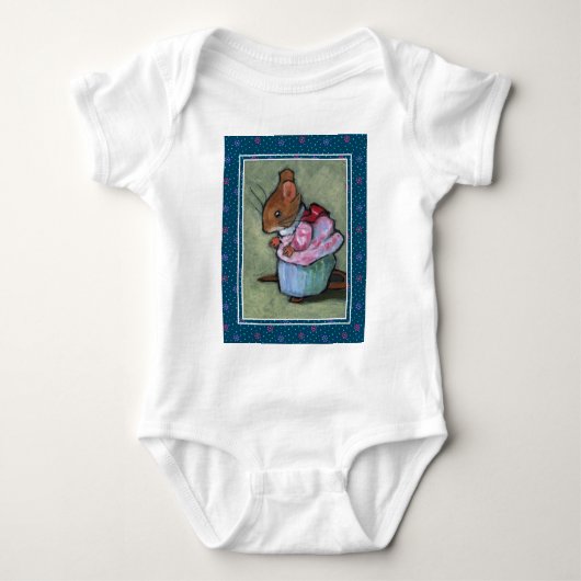 MRS TITETLEMOUSE, NA BEATRIX POTTER ROMPER (Voorkant)