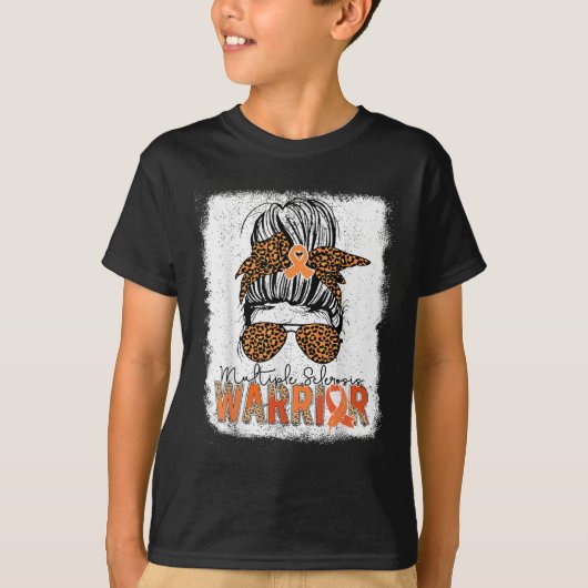 MS Warrior Messy Bun - multiple sclerose A T-shirt (Voorkant)
