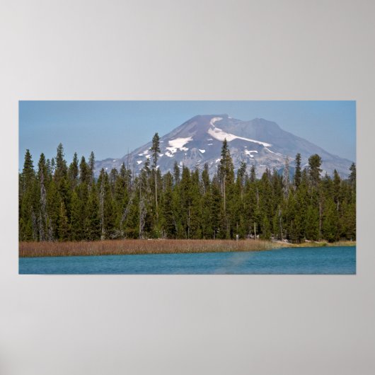 Mt Bachelor uit het Little Lava Lake, Oregon Poster (Voorkant)