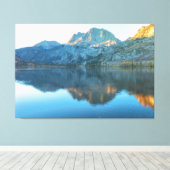 Mt Carson Sunrise Canvas Afdruk (Insitu (Houten vloer))
