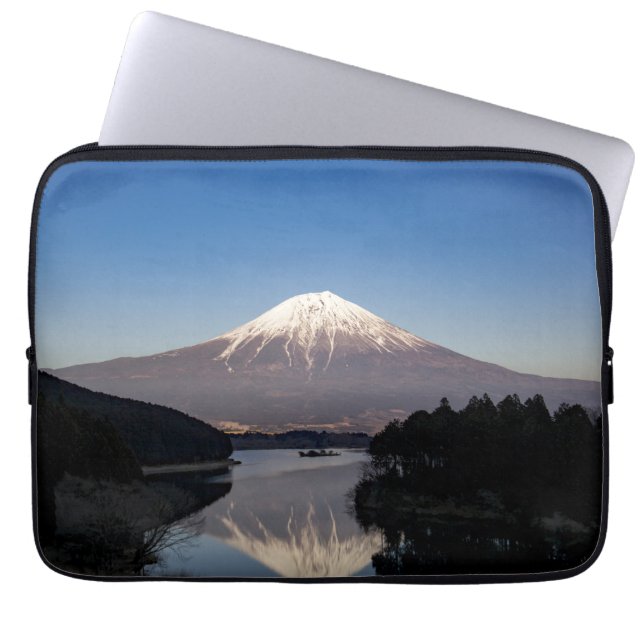 Mt Fuji Lake Reflection Laptop Sleeve (Voorkant)