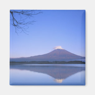 Mt. Fuji vanaf Motosu-meer, Yamanashi, Japan Magneet
