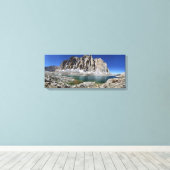 Mt Hitchcock over het benedenmeer van Hitchcock 3  Canvas Afdruk (Insitu (Houten vloer))