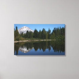 Mt. Hood gereflecteerd in Mirror Lake Canvas Afdruk