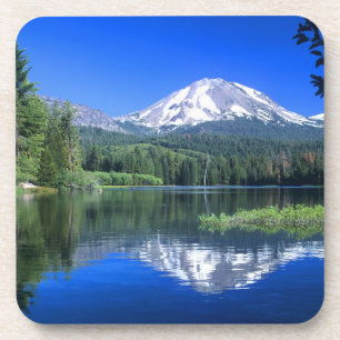 Mt. Lassen verrijst boven Manzanita Lake Bier Onderzetter