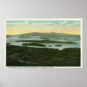 Mt. Major Aerial Uitzicht of Rattlesnake Island Poster (Voorkant)