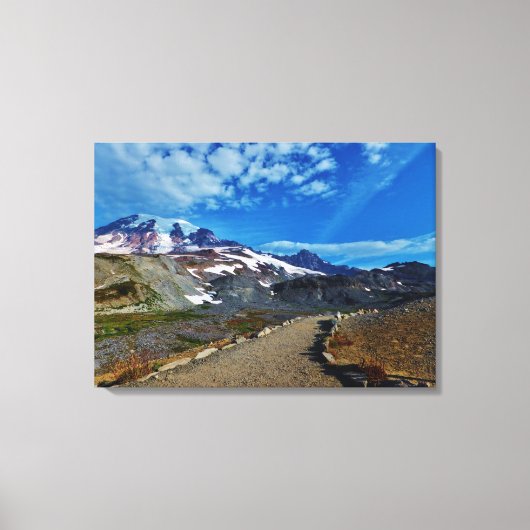 Mt. Rainier Stretched Canvas Print (Voorkant)