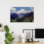 Mt. Rainier uit Sunrise Park Poster (Thuiskantoor)