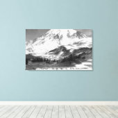 Mt. Rainier, WA Crossing Mazama Ridge on Horse Canvas Afdruk (Insitu (Houten vloer))