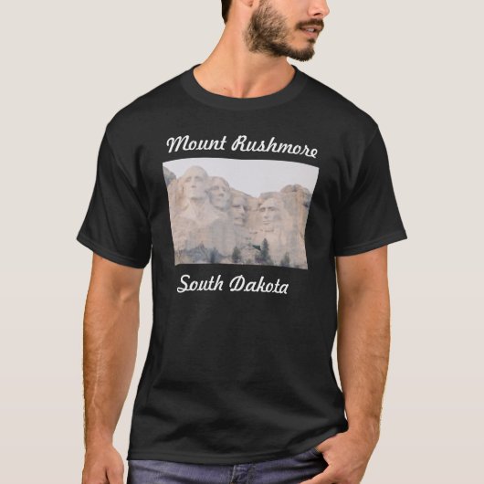 Mt. Rushmore T-shirt (Voorkant)