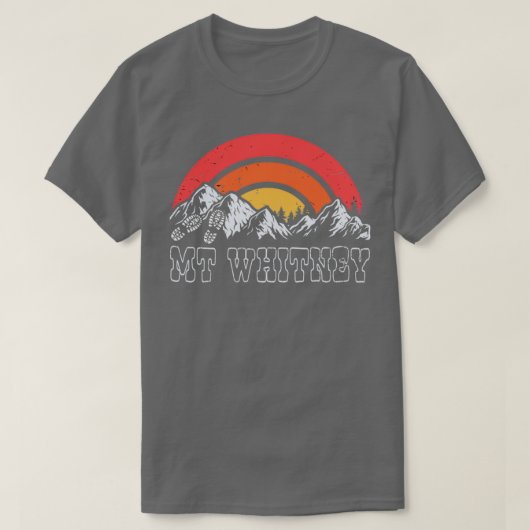 Mt Whitney Hiking met Retro Sunset T-shirt (Design voorkant)