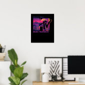 MTV-Logo met Paarse palmen in de Sunset Poster (Thuiskantoor)