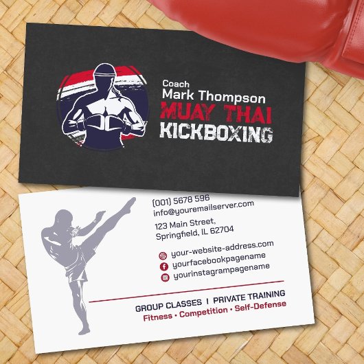 Muay Thai en Kickboksen Coach - Blauw Rood Visitekaartje
