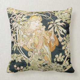 Mucha's Femme a la Marguerite Kussen