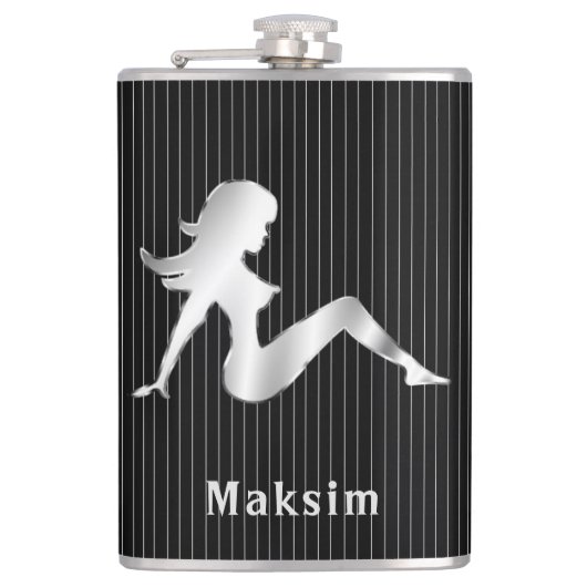 Mud Flap Girl, gelinkt op zwarte fles Heupfles (Voorkant)