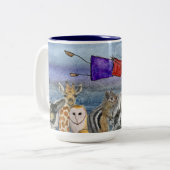 Mug (#1): Joanna Flying Over Animals Tweekleurige Koffiemok (Voorkant links)