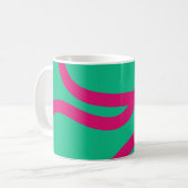 Mug – Pink Lines on Green Koffiemok (Voorkant links)