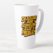 Mug voor Gepensioneerde Kantorenmanager – Grappig Latte Mok (Rechterhoek)