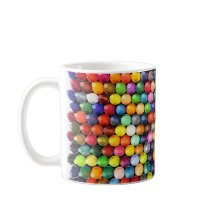 Mug with multi-colored crayon pattern