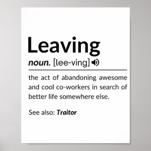 Muggrappige medewerker die de mok van koffie verla poster