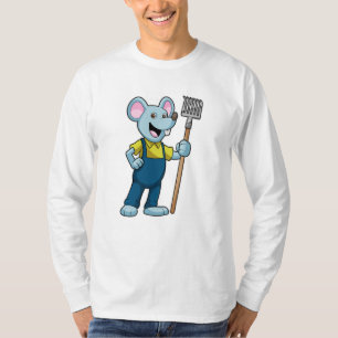 Muis als boer met rake t-shirt