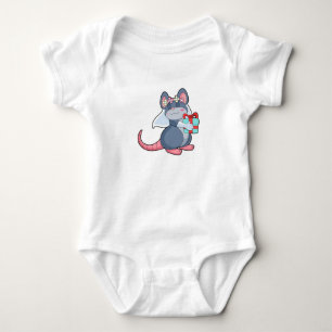 Muis als bruid met sluier & geschenk.PNG Romper
