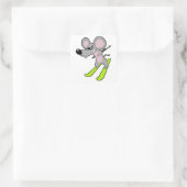 Muis als skiër met skiën vierkante sticker (Tas)