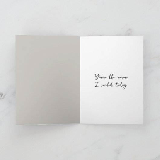 Muis die een karton vasthoudt Bedankt Teken Kaart (Binnen)